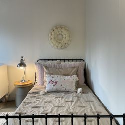 IKEA Minnen Convertible Bed (Black) 