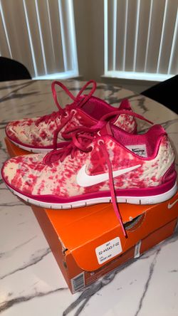 WOMENS NIKE FREE 5.0 PINK/WHITE SIZE US 9