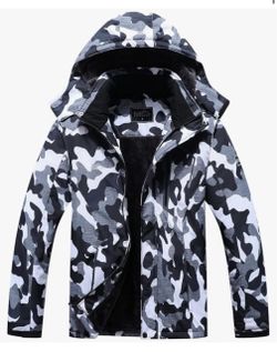 Camo Waterproof Ski Jacket Warm Winter Snow Coat Hooded size L. (S)