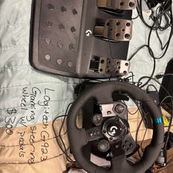Logitech G923 Gaming Wheel With Pedals