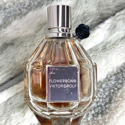 Flowerbomb Perfume Large Bottle 