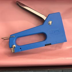Staple Gun