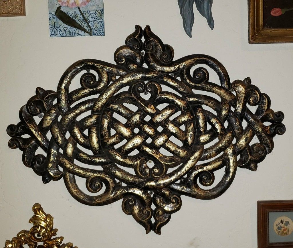 VINTAGE 24" ANTIQUE BRONZE GOLD CELTIC KNOT ACCENT WALL DECOR ART PLAQUE PICTURE PIER ONE IMPORTS