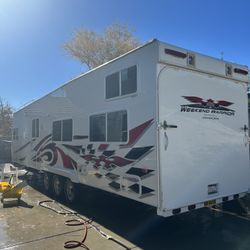 06 32’ Weekend Warrior 