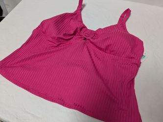 Women's Swim Top Plus 3X 24W-26W