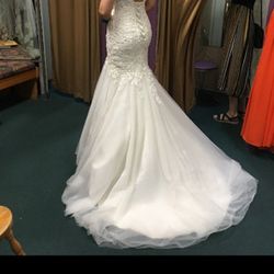 Size 0 Wedding Dress