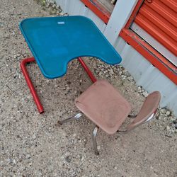 Baby Table and Chair $25 Dlls. 