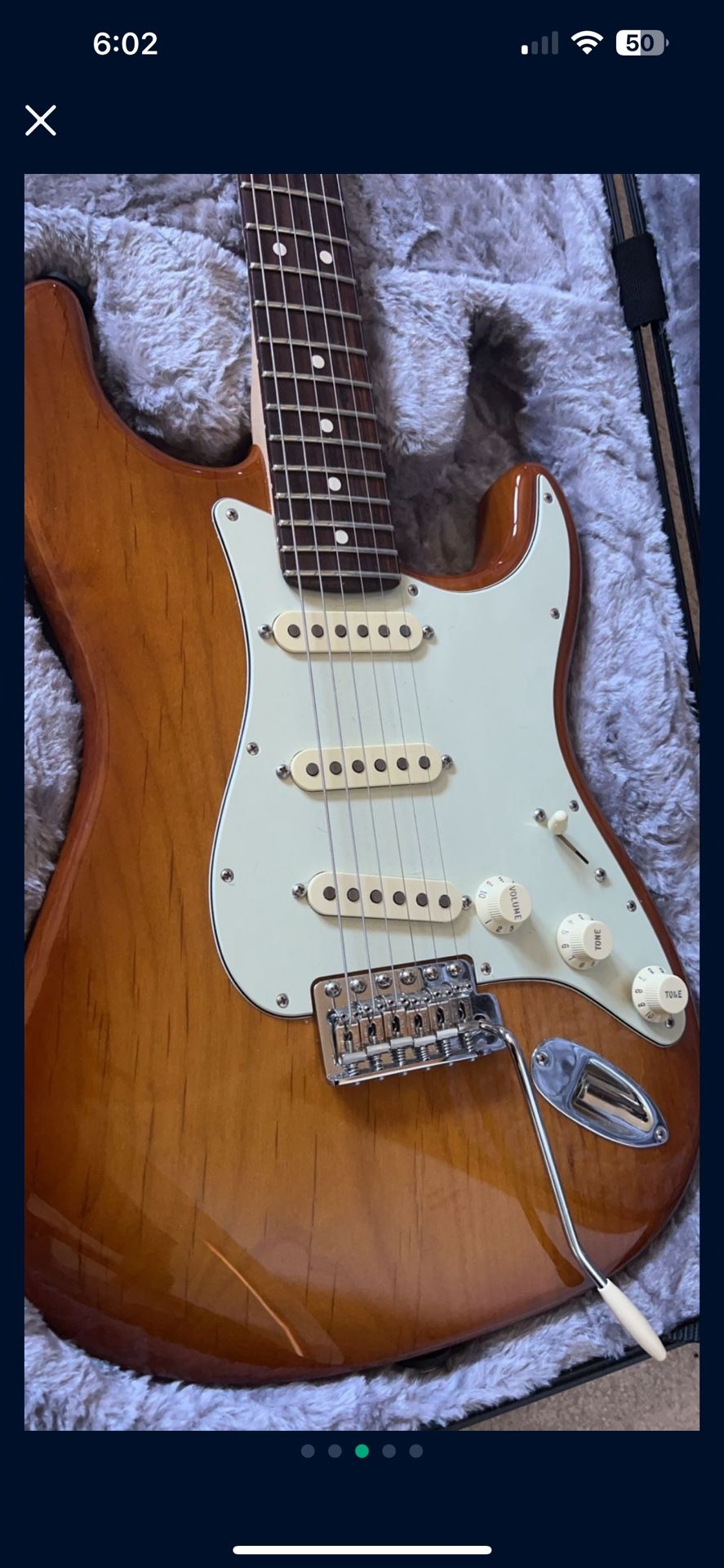 Fender Performer Stratocaster AND Case!