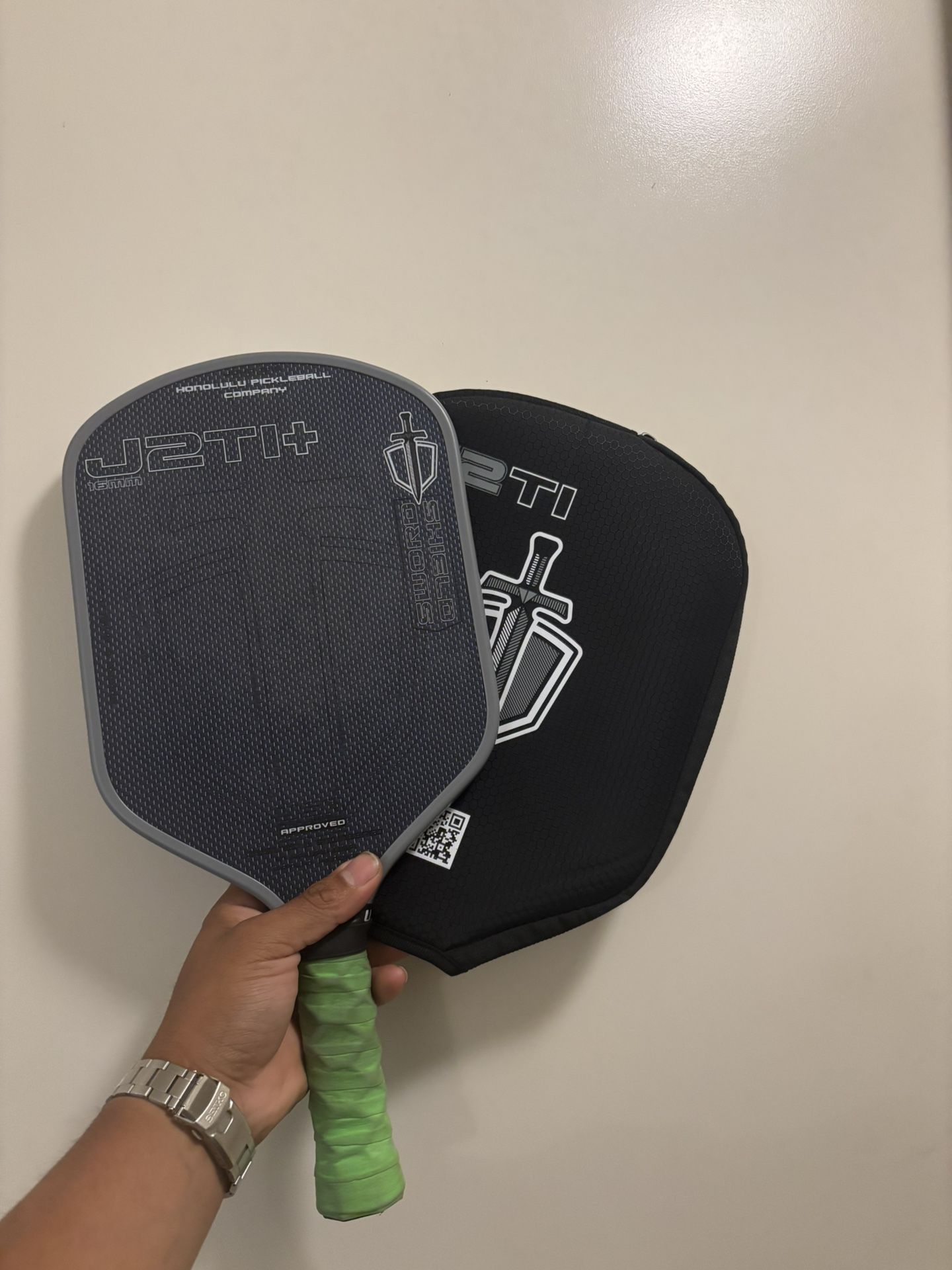 J2ti+ Paddle