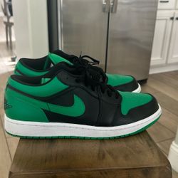 Jordan 1 Lows (Green & Black) Size 10