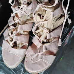 Old Navy Size 10 New  Open Toe Cute Sandals 