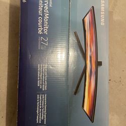 27" Curved Monitor - Samsung 