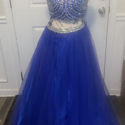 Prom Dress Size M, Blur