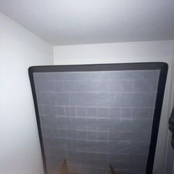 Used Queen size bed/Box spring 