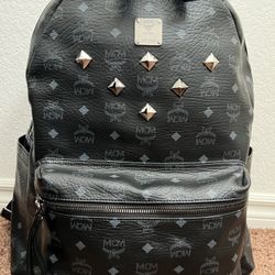 Large MCM Stark Backpack