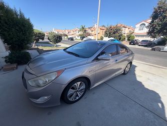 Hyundai sonata 2013 hybrid
