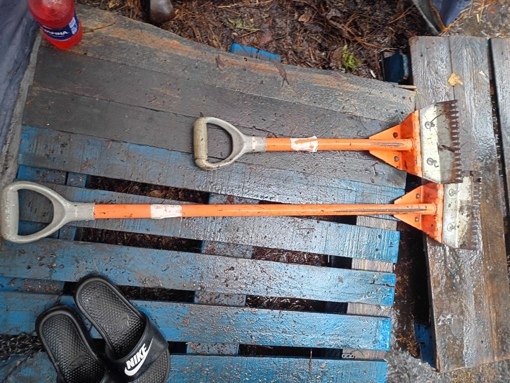 Anvil Shingle Stripper