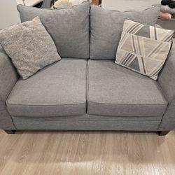 Sofa/Love Seat/Small Entertainment/ Rug