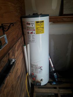 62 gallon GAS water heater GAS GAS GAS