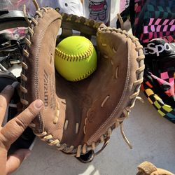 Mizuno catchers glove
