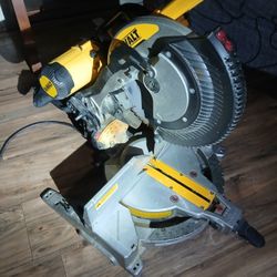 DeWalt Miter Saw 