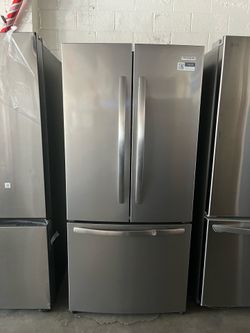 Frigidaire French door refrigerator