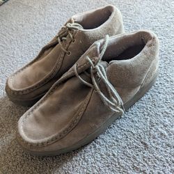 70's Style Sketchers Size 13
