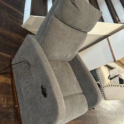 Nursery Recliner/rocker 