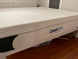 Classic Brands Cool Gel Ultimate Mattress King like new