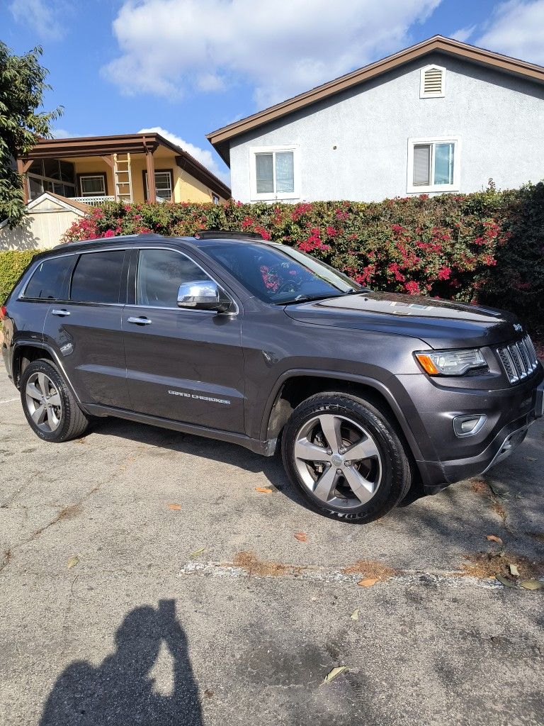 2015 Jeep Grand Cherokee Overland Diesel