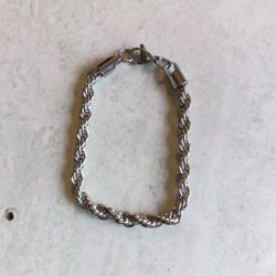 Bracelets Down There