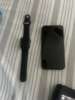 iphone xr and apple watch series 3