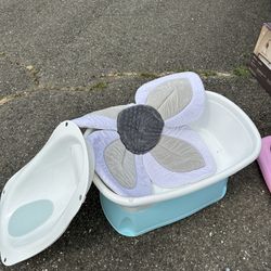 Baby Bath Tub Set And Blooming Bath Mat 