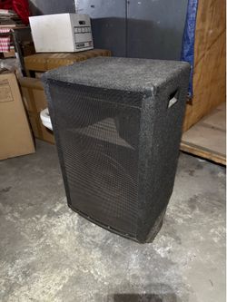 Cerwin Vega speakers x2