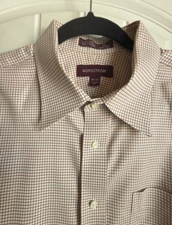 Men’s Nordstrom Burgundy and White Dress Shirt. Checkered Pattern. Has just Been Professionally Cleaned.Tailored Fit 16-1/2 X 34