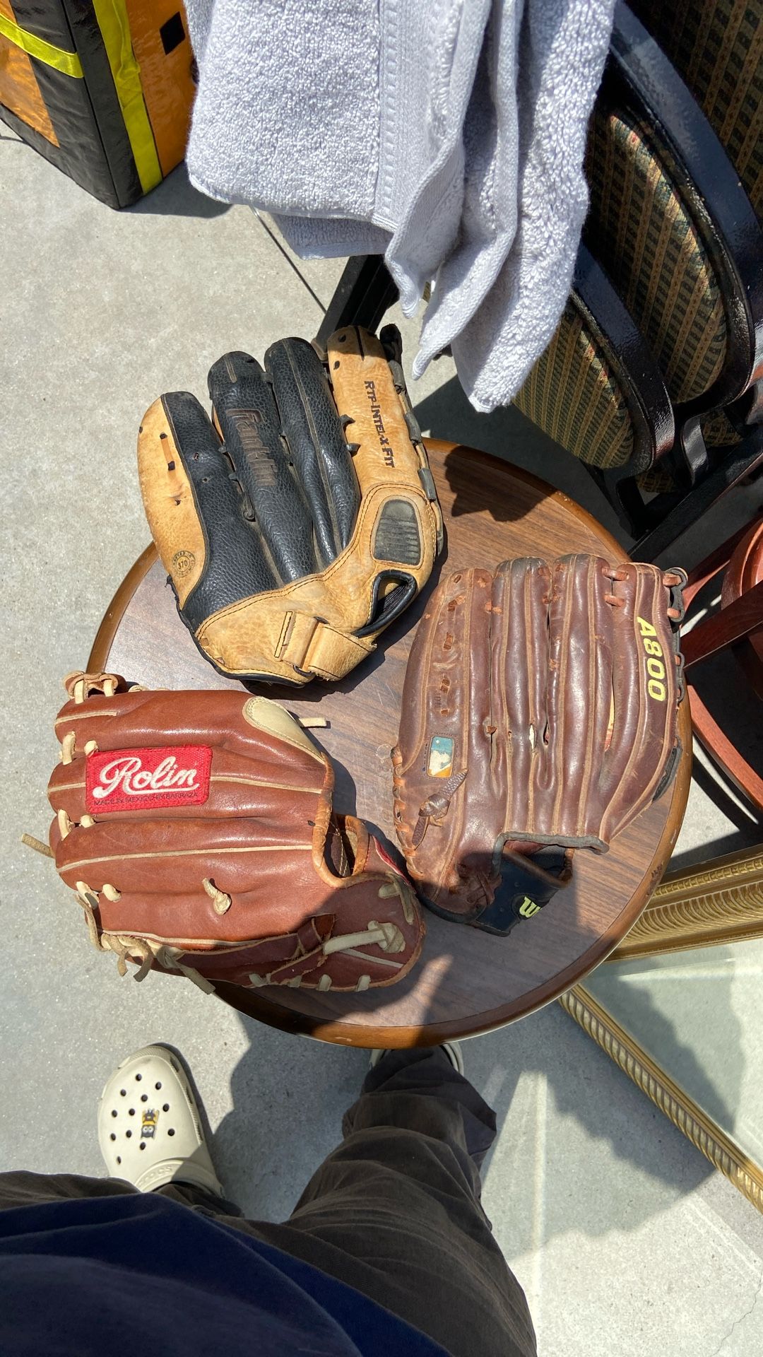 Baseball gloves