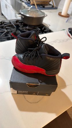 Jordan 12 size 9C flu game