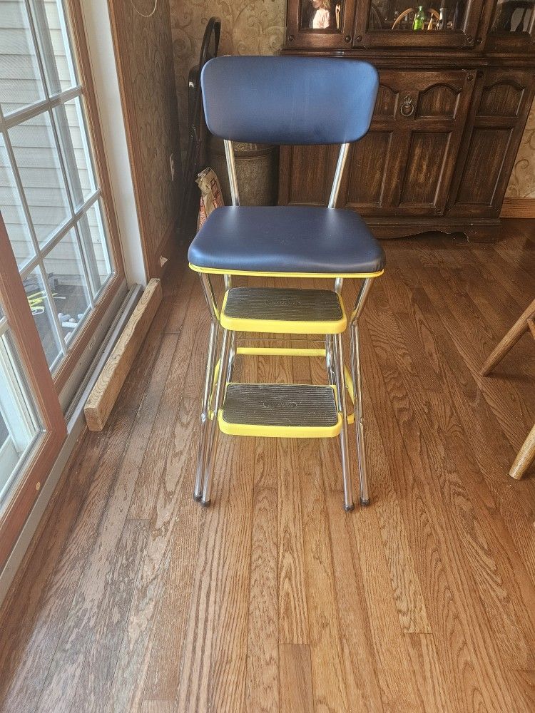 VINTAGE Cosco Step Stool