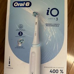 Brand New Unopened Oral-B iO Electric Toothbrush with Brush Heads, Rechargeable