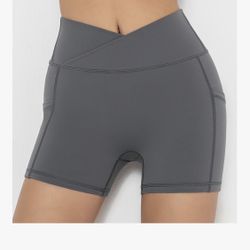 Womens Yoga Spandex Shorts W/pockets