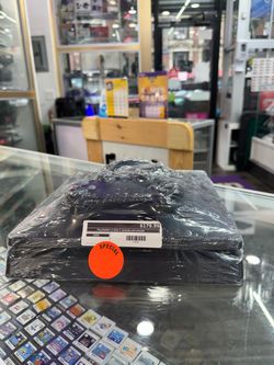 PlayStation 4 Slim C Console PRE-OWNED