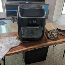 Air Fryer. Like new. Barely used.