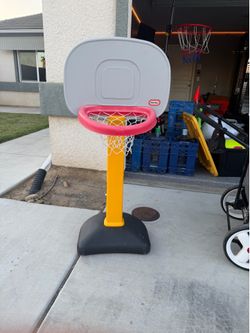 Fisher price basketball hoop