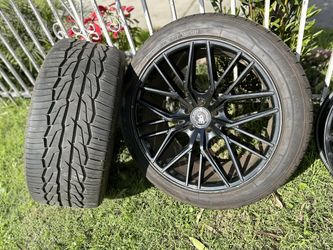 20” Staggered ROAD FORCE WHEELS RF13 GLOSS