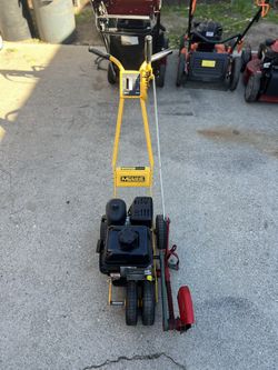 McLane  Commercial walk-behind gas lawn edger