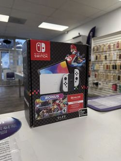 Nintendo Switch OLED Model Mario Kart 8 Deluxe Bundle (Brand New) - Payment Plan Available