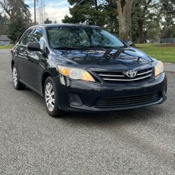 2013 Corolla LE