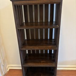 Vintage Antique Arts and Crafts Style Mission Oak Bookcase, with 5 shelves and decorative top, very good condition, 52”H X 22”W X 13”D.