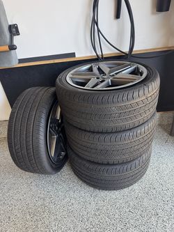 Almost new Continental tires