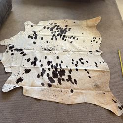 Genuine Cowhide Rug 65x 72 Inches 